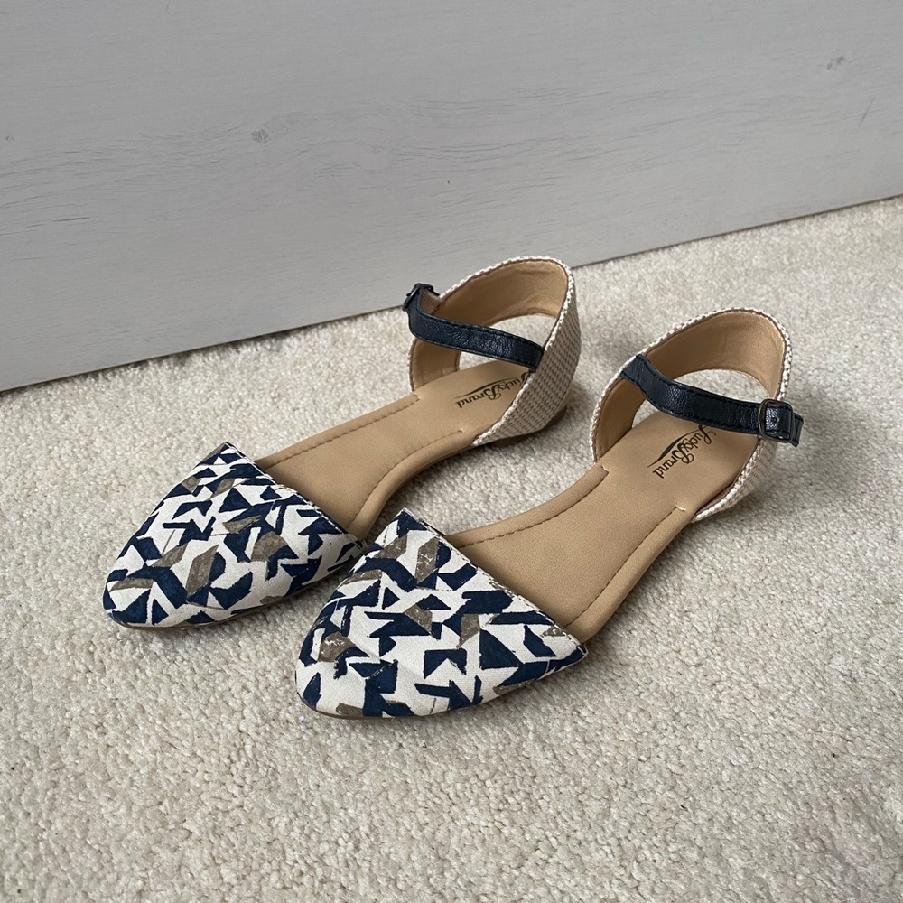 **LUCKY BRAND FLATS**